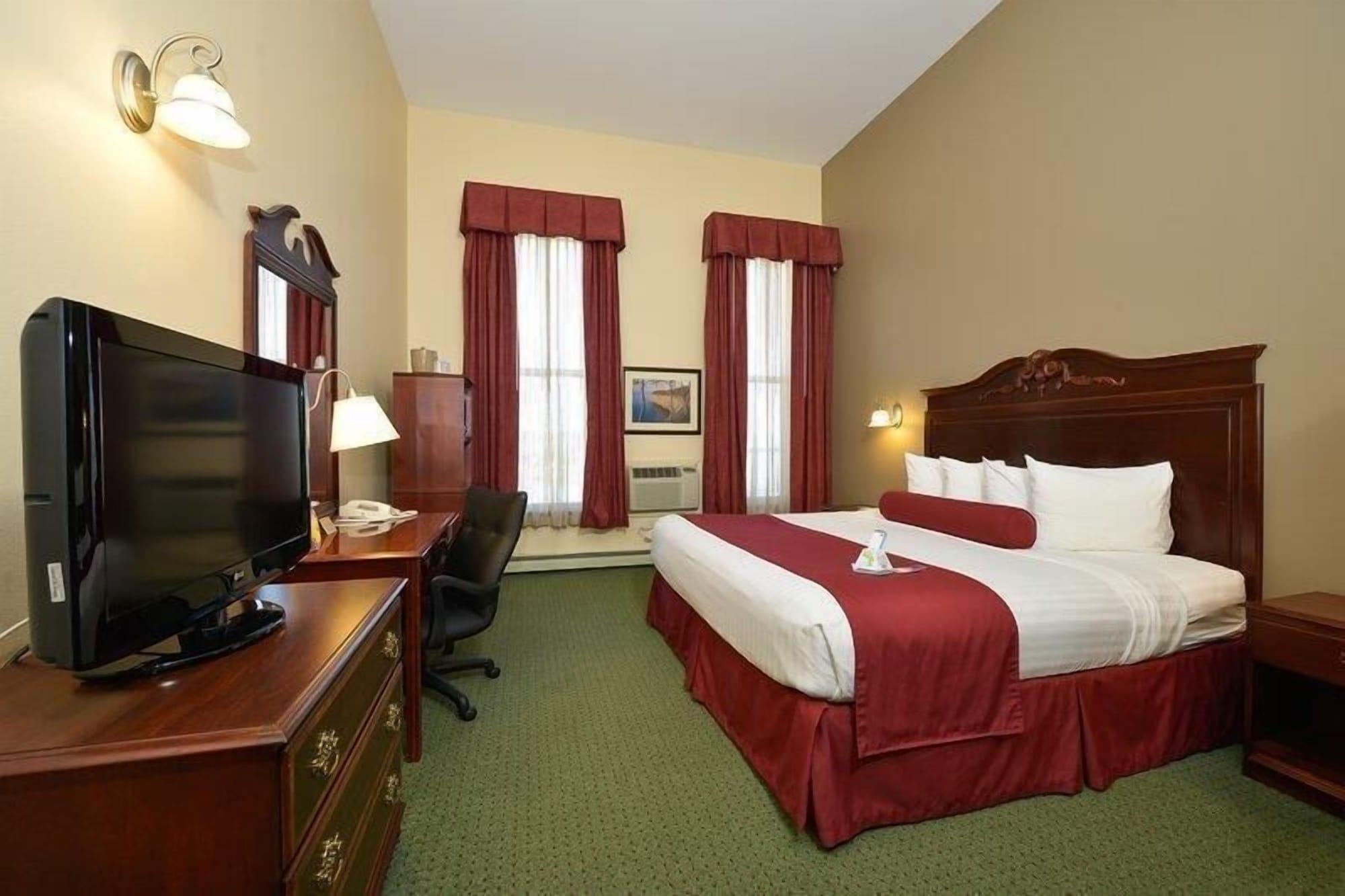 Hotel Western The Chequamegon 3*